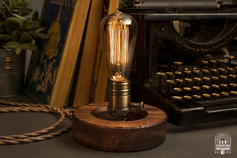 The O Edison Table Lamp image 1