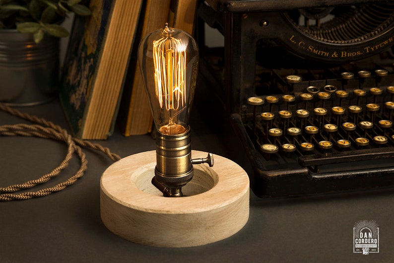 The O Edison Table Lamp Vintage White