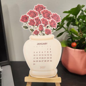 Personalized 2027 Vase Calendar, Blue Vase with Red Roses, Custom Anniversary Gift, Stackable Floral Desk Calendar, Handmade Gift