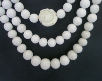 milk glass bead necklace 3 strand 50s japan china rose bead 17 inch