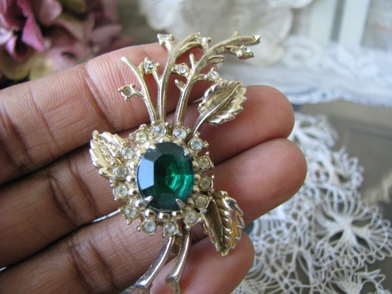 Vintage Rhinestone Brooch, Faux Emerald Brooch, Vintage Flower