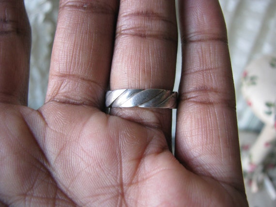 Vintage Sterling Silver Band, Flat Twisted Silver… - image 2