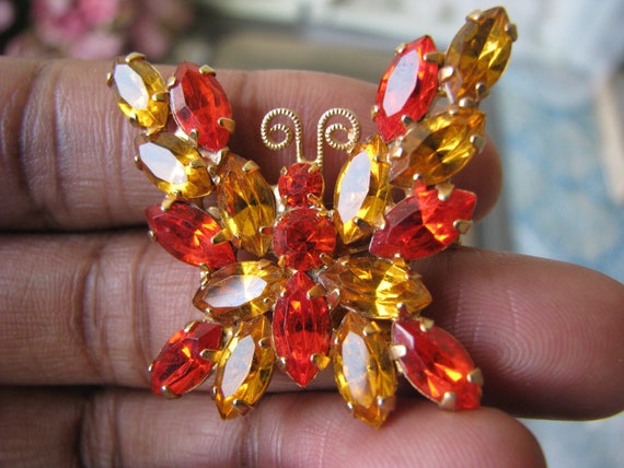 Vintage Butterfly Brooch, Rhinestone Butterfly Br… - image 4