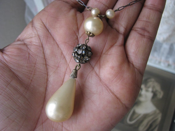 Art Deco Faux Pearl Lavalier Necklace, 1930s Brid… - image 6