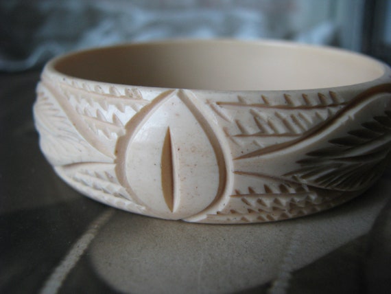 Antique Celluloid Bracelet, Carved Celluloid Bang… - image 1