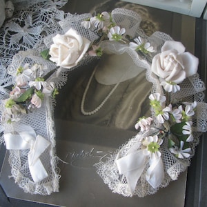 Vintage Wedding Crown, Vintage Floral Crown, Floral Head Wreath, Vintage Millinery Crown, Bridal Head Wreath, Floral Head Crown, Lace Wreath