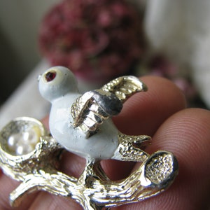 Vintage Bird Brooch, Bird Nest Brooch, Vintage Gerry's Brooch, Vintage Novelty Brooch image 4