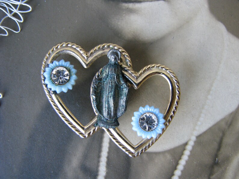 Catholic Metal Brooch Wedding Brooch Religious Relics Catholic Jewelry Vintage Sweetheart Brooch Vintage Paste Brooch Gifts For Brides