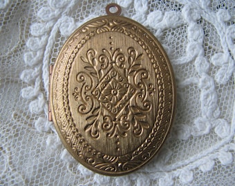 Victorian Style Brass Locket, Large Oval, Vintage Stamped