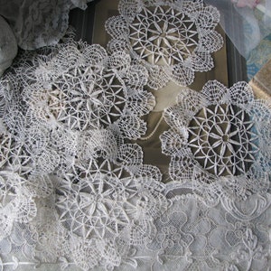 Antique Lace Doilies, Needle Lace Doilies, Bobbin Lace Doilies, Antique Dollie Set, Small Lace Doilies, Gift for Bride, Wedding Gift, Bridal