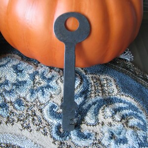 Decoración de Halloween antigua, llave francesa antigua, llave plana antigua, llave antigua grande, llave de eje antiguo, llave de la boda, ficha de la boda,