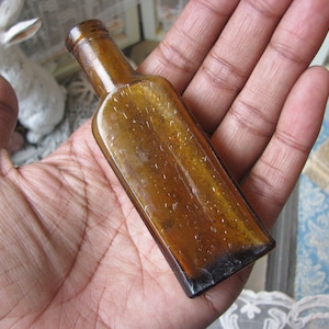 Antique Halloween Decor, Antique Brown Bottle, Antique Medicine Bottle, Small Brown Bottle, Antique Fall Decor, Antique Curiosities