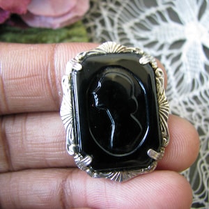 Mourning Cameo, Art Deco Cameo Brooch, Black Glass Cameo Brooch, Glass Cameo Brooch, Gothic Black Cameo, Victorian Revival Cameo