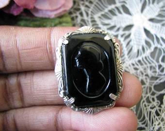 Mourning Cameo, Art Deco Cameo Brooch, Black Glass Cameo Brooch, Glass Cameo Brooch, Gothic Black Cameo, Victorian Revival Cameo