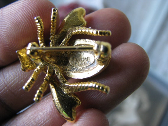 Joan Rivers Bee Brooch, Vintage Bee Brooch, Vinta… - image 4