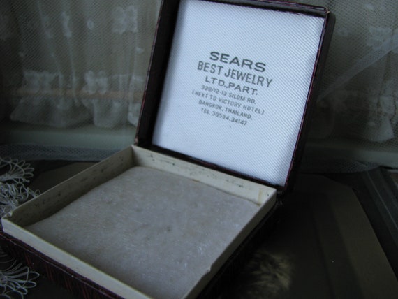 Antique Jewelry Display Box, Antique Jewelry Pres… - image 5