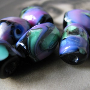 Glass beads best sale etsy