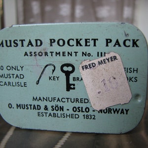 Antique Fish Hooks, Mustad Pocket Pack, Antique Fish Hooks Tin.