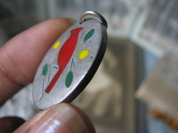 Vintage Zuni Pendant, Faux Inlaid Pendant, Britan… - image 9