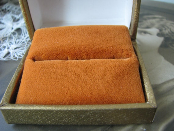 Vintage Engagement Ring Box, Gold Ring Box, Late … - image 7