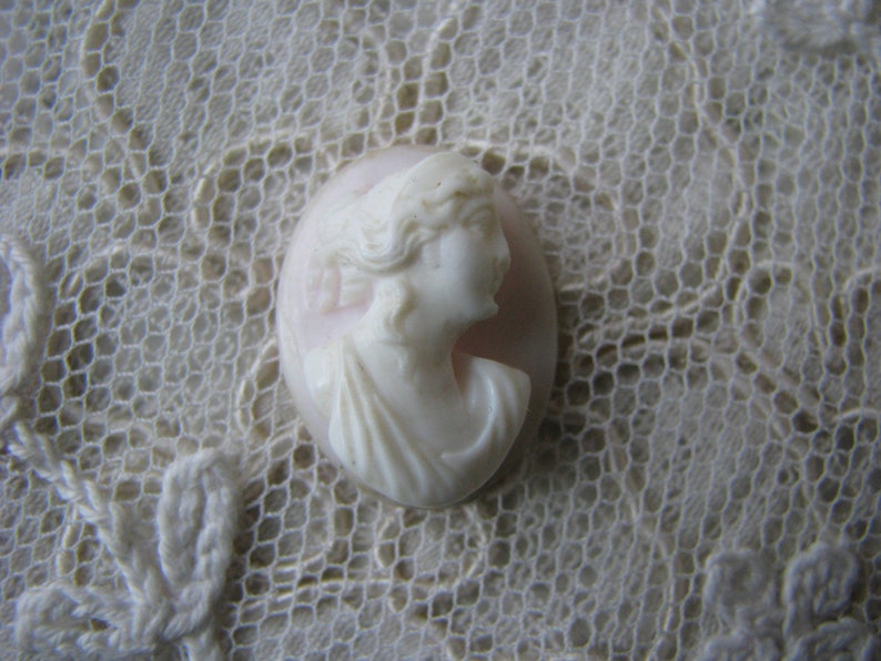 Antique Pink Shell Cameo Antique Cameo Victorian Pink Cameo Bridal Cameo Wedding Cameo Victorian Angel Skin Cameo Carved Shell Cameo