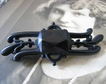 Viktorianische Vulcanit Trauer Brosche, antiker, gotischer Schmuck