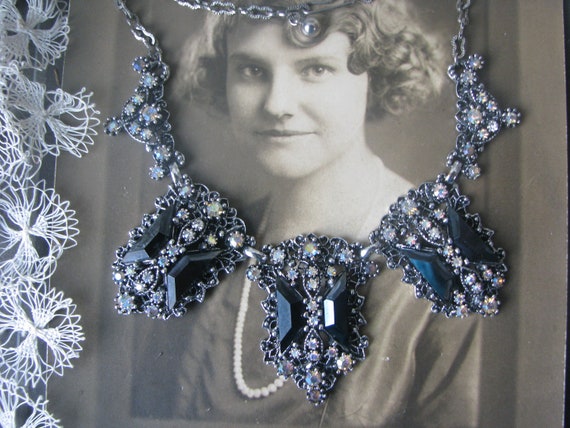 Late Art Deco Paste Necklace, Art Deco Festoon Ne… - image 1