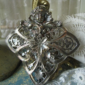 SELTENE Antike spät viktorianische Frühe Kunst Neaveau Fishel Nessler (FN&Co.) Schnalle Victorian Estate Schmuck