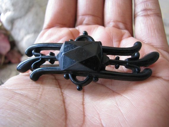 Antique Mourning Brooch, Victorian Mourning Brooc… - image 2