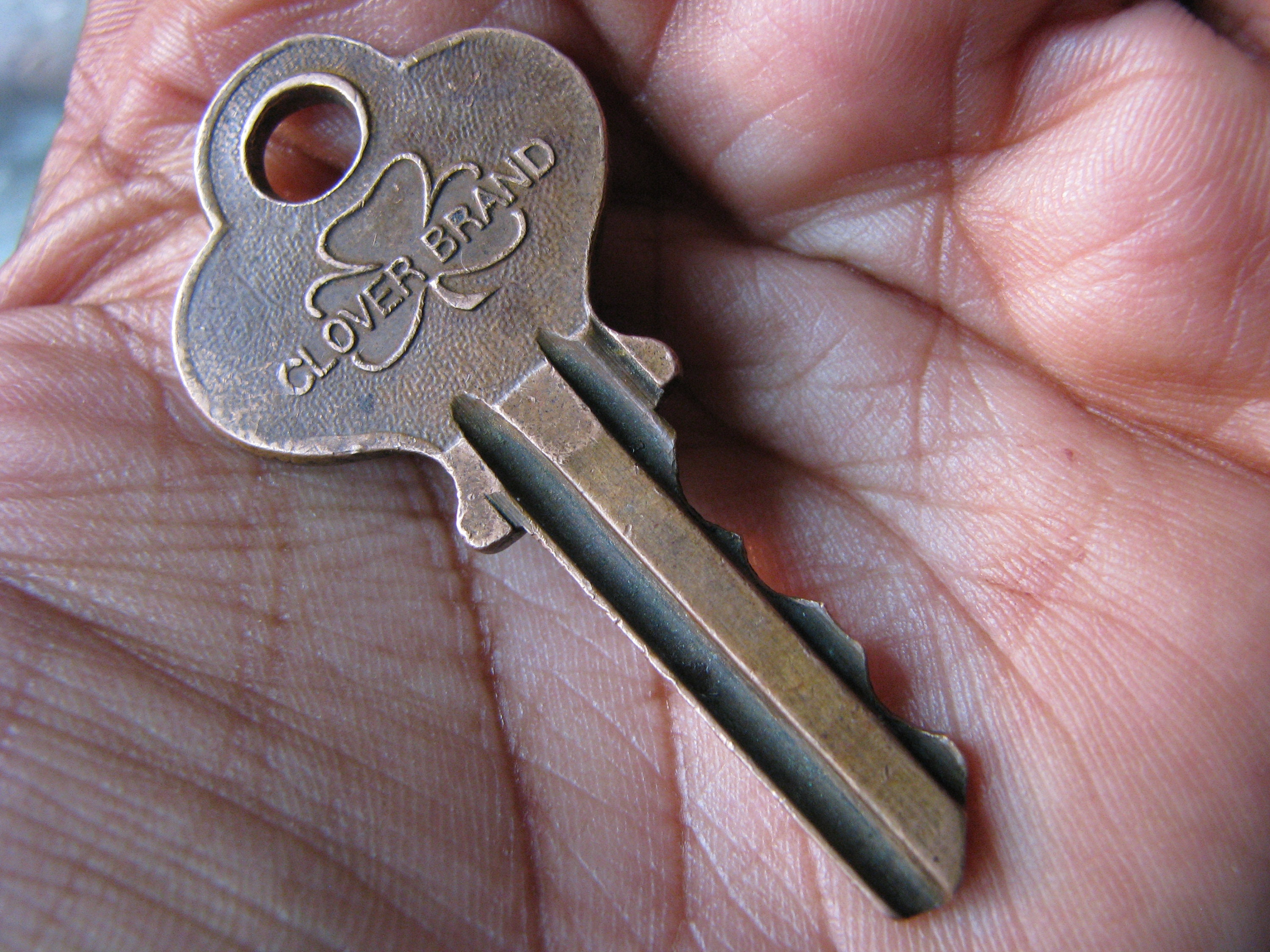 Antique Flat Key, Clover Brand, Flat Brass Key, Antique Pin