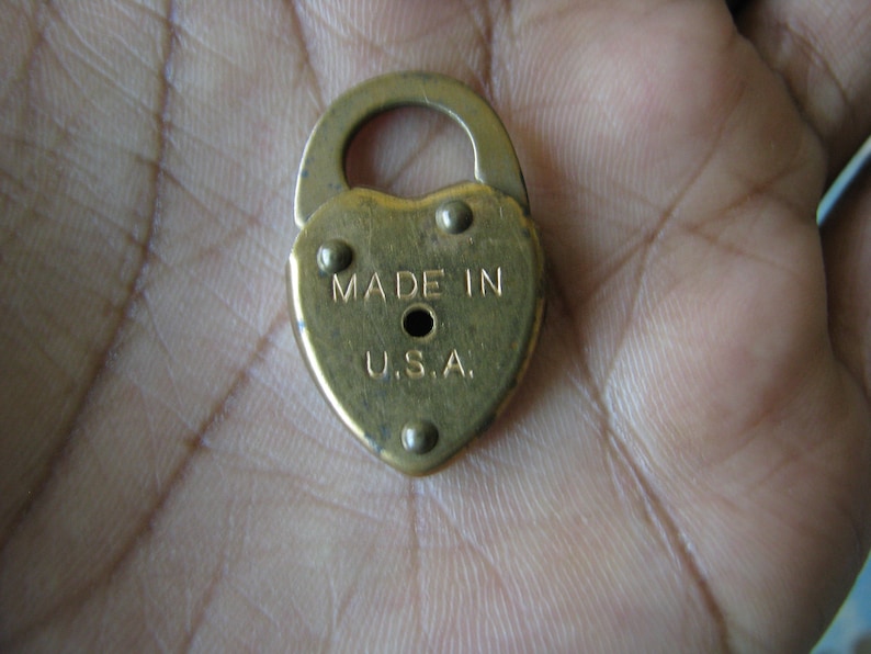 Padlock Pendant Key Pendant Vintage 1940/'s Brass Miniature Heart Padlock /& Key Vintage Mini Padlock and Key Steampunk Padlock and Key