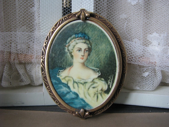 Antique Celluloid Cameo Brooch, Celluloid Cameo B… - image 1