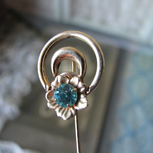 Vintage Stick Pin, Blue Paste Stick Pin, Flower Stick Pin, Paste Stick Pin, Vintage Jeweled Stick Pin,