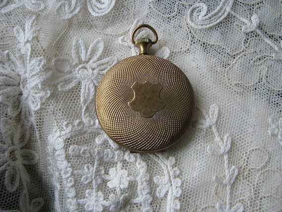 Vintage Pocket Watch Locket, Large Round Locket, … - image 7