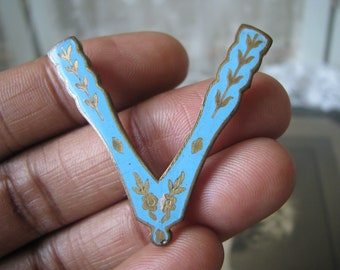 Victory Brooch, Victorian Style Victory Brooch, Champlene Enamel Brooch, WWII Victory Pin, V For Victory. Sweetheart Pin