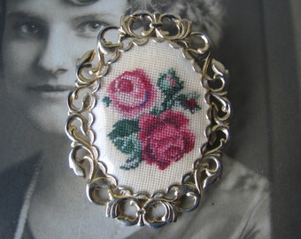 Vintage Cameo Brooch, Petit Point Brooch, Rose Needlepoint Brooch, Vintage Floral Cameo, Wedding Brooch, Bridal Brooch, Ornate Brooch