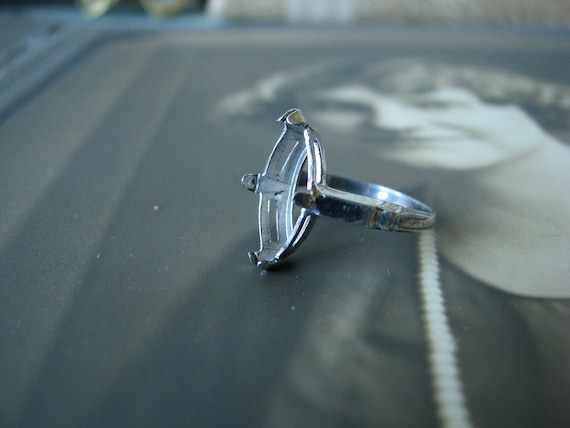 Art Deco silver ring - Gem