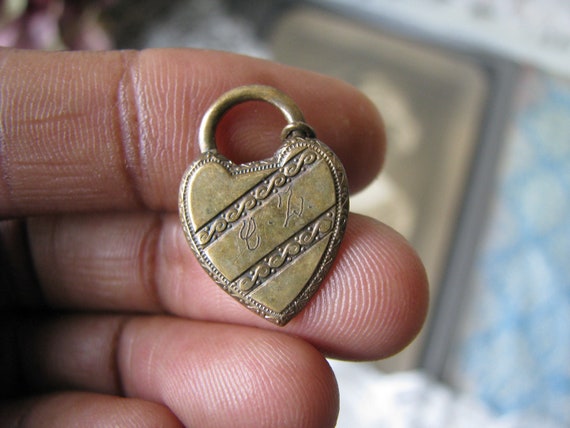 Vintage Sweetheart Pin, Vintage Heart Pin, Vintag… - image 4