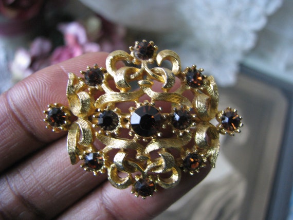 Vintage Rhinestone Brooch, Victorian Style Brooch… - image 8