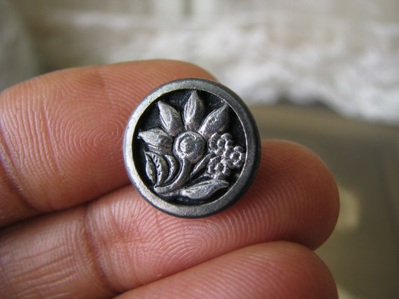 Bouton Vintage Ancien Forme Fleur - Centre Gris, Bi-matière - Pour Couture Et Loisirs Créatifs