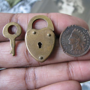 Vintage 1940&#39;s Brass Miniature Heart Padlock & Key, Vintage Mini Padlock and Key, Steampunk Padlock and Key, Padlock Pendant, Key Pendant