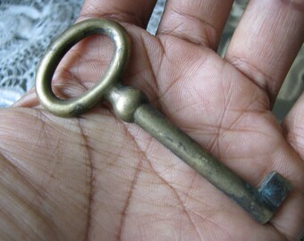 Antique Brass Key, Elegant Steampunk Skeleton Key, Jewelry Art