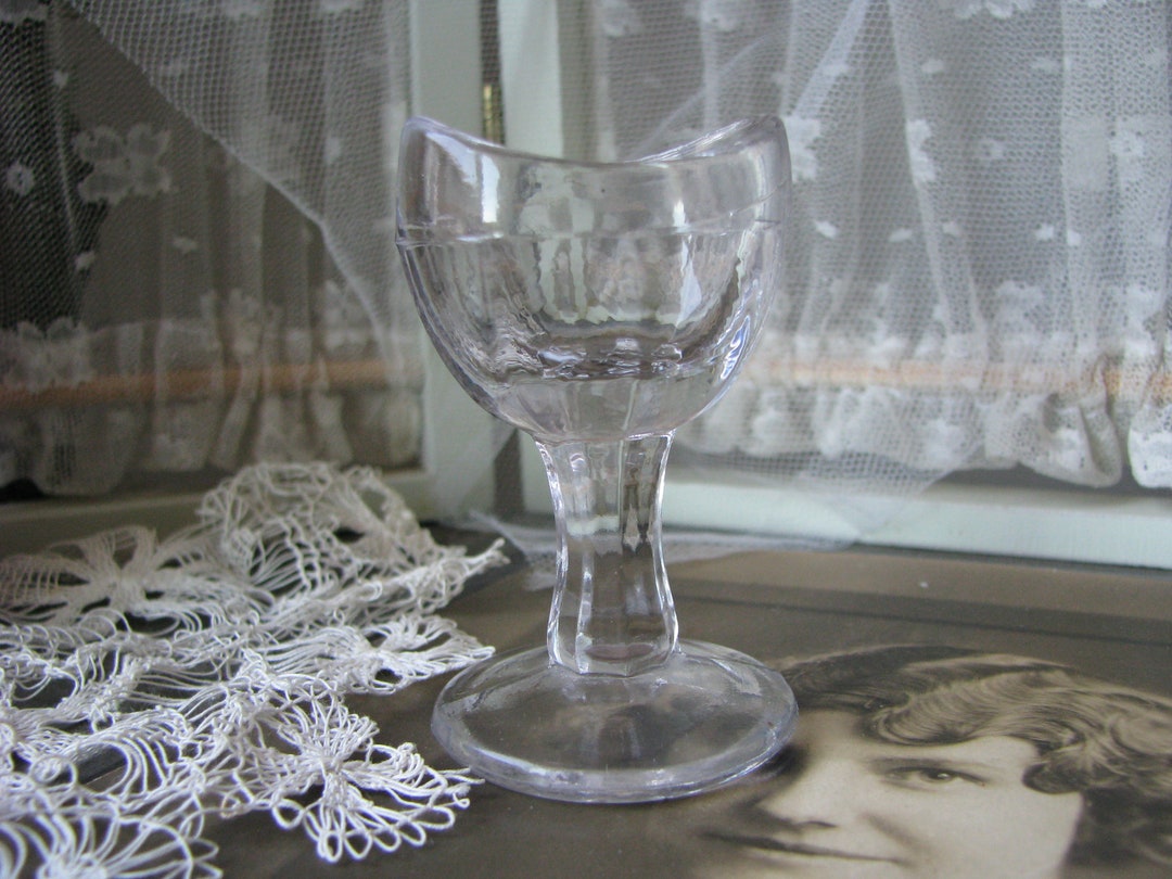Antique Glass Eye Cup, Antique Eye Medicine Cup, Eye Wash Cup, Sun
