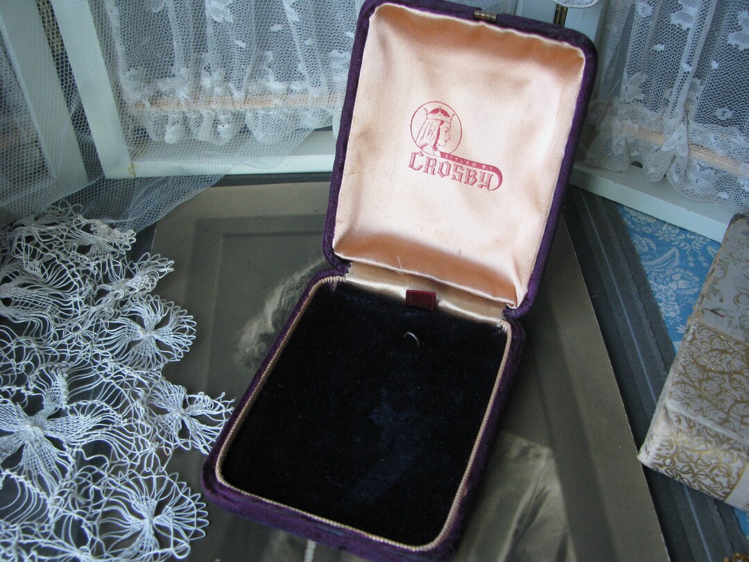 Antique Jewelry Display Box, Antique Jewelry Presentation Box, Antique