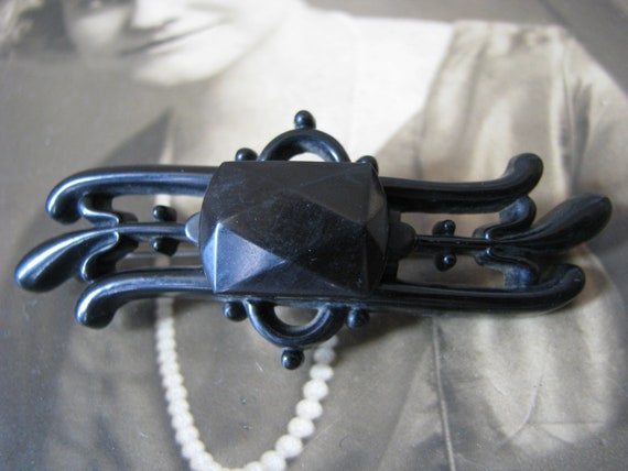 Antique Mourning Brooch, Victorian Mourning Brooc… - image 6