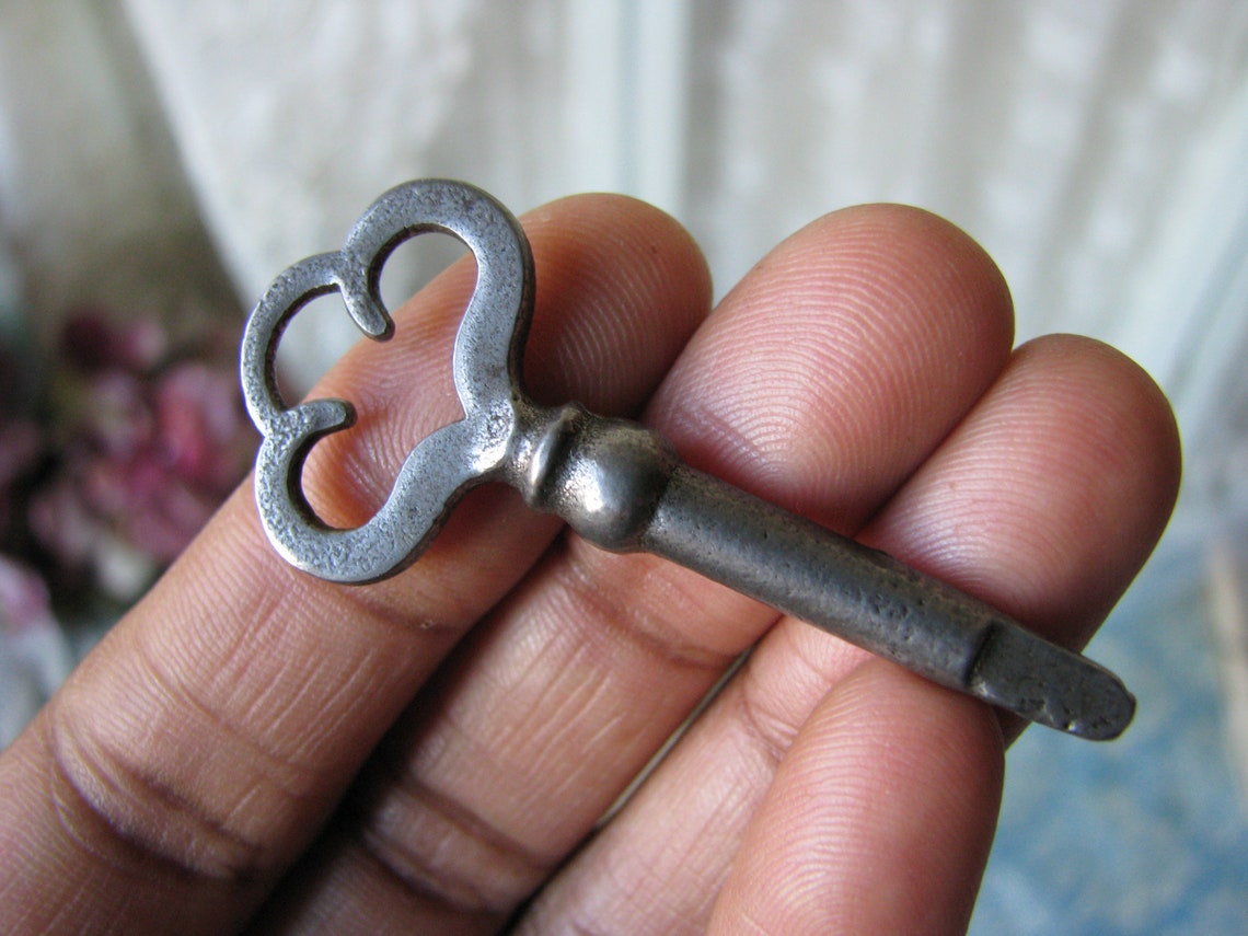 Antique Sewing Machine Key Singer Sewing Machine Key Antique Etsy