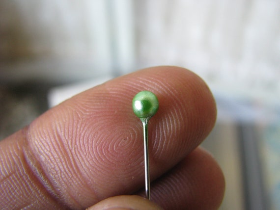 1940's Glass Pearl Corsage Pins, Green Pearl Pins, Vintage Glass  Boutonniere Pins, Green Pearl Corsage Pins, Wedding Pins, Bridal Pins 