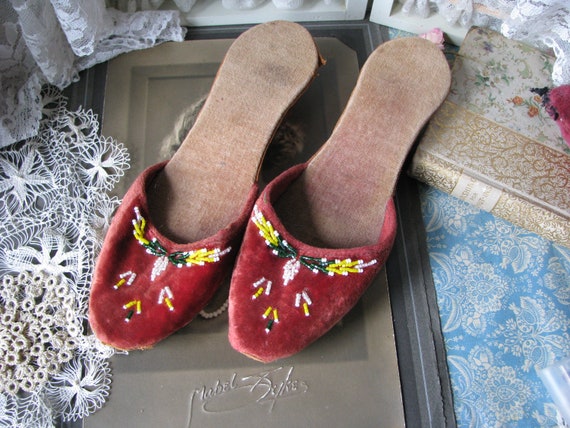 Antique Beaded Shoes, Antique Velvet Shoes, Antiq… - image 2