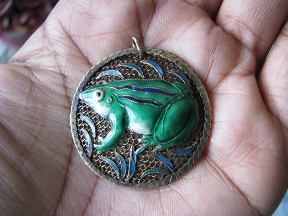 Antique Chinese Export Silver Cloisonne Frog Pend… - image 6