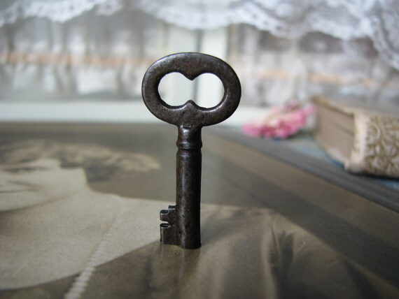 Antique Miniature Key, Small Antique Key, Antique Steampunk